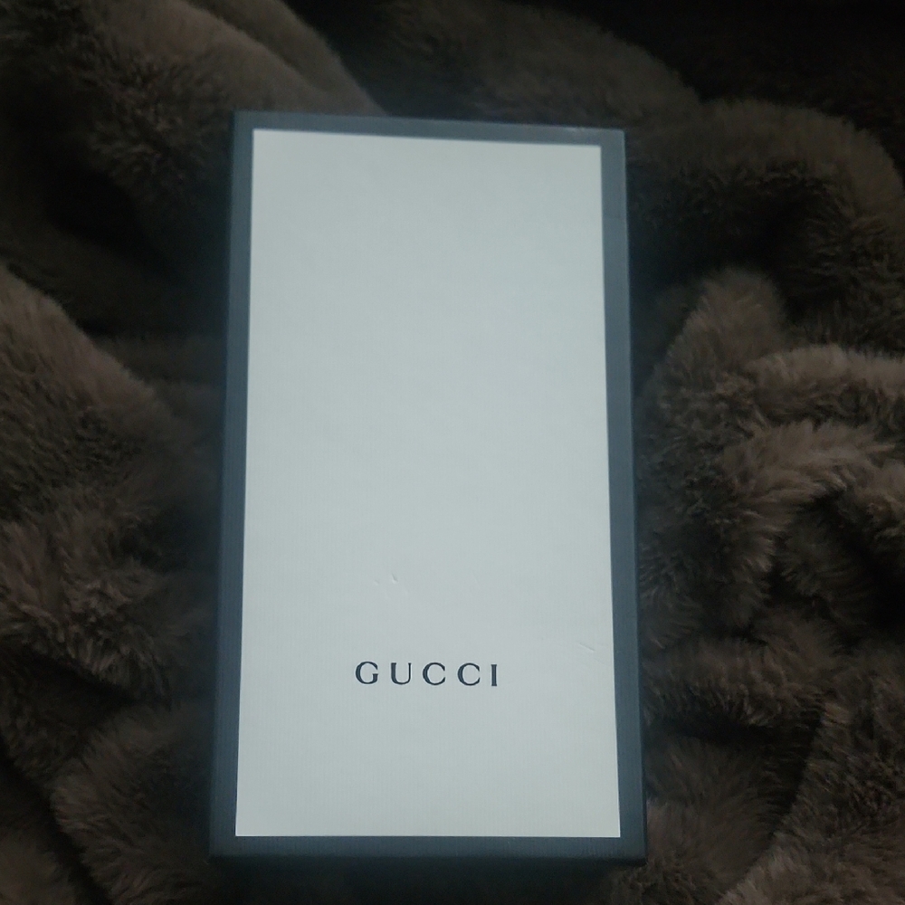 Gucci Black and White Gift Box